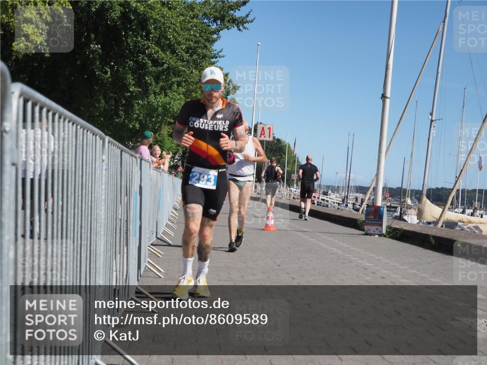 17.08.2025 - KN Förde Triathlon 2025 KatJ http://msf.ph/oto/8609589 17.08.2025 12:04:07 Laufen 293, 346, 623 meine-sportfotos.de