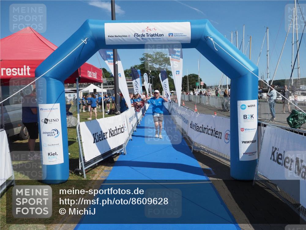 17.08.2025 - KN Förde Triathlon 2025 MichiJ http://msf.ph/oto/8609628 17.08.2025 12:34:02 Laufen 376 meine-sportfotos.de