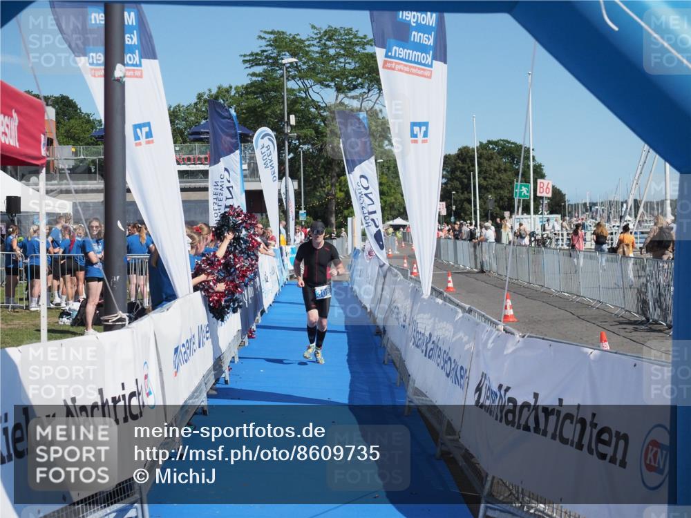 17.08.2025 - KN Förde Triathlon 2025 MichiJ http://msf.ph/oto/8609735 17.08.2025 12:37:38 Laufen 308 meine-sportfotos.de