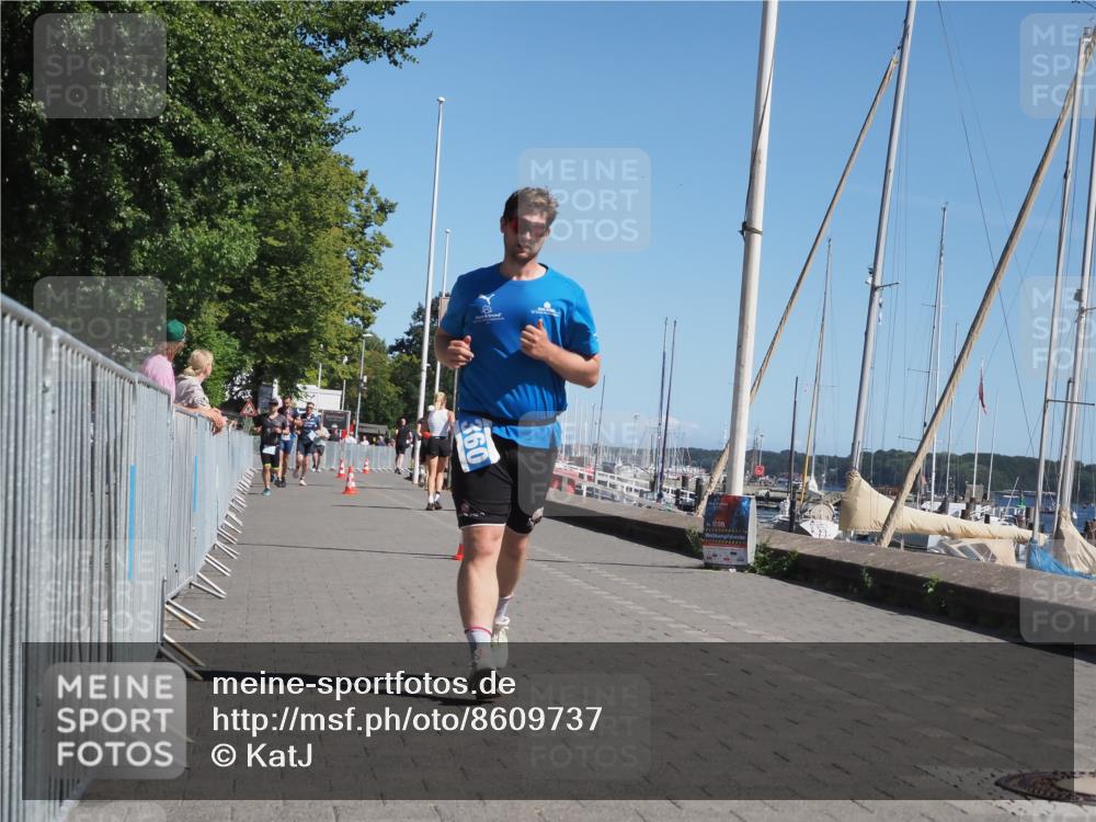 17.08.2025 - KN Förde Triathlon 2025 KatJ http://msf.ph/oto/8609737 17.08.2025 12:04:27 Laufen 360 meine-sportfotos.de