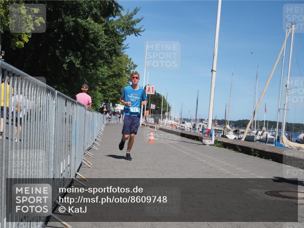 17.08.2025 - KN Förde Triathlon 2025 KatJ http://msf.ph/oto/8609748 17.08.2025 14:01:17 Laufen 478, 492 meine-sportfotos.de