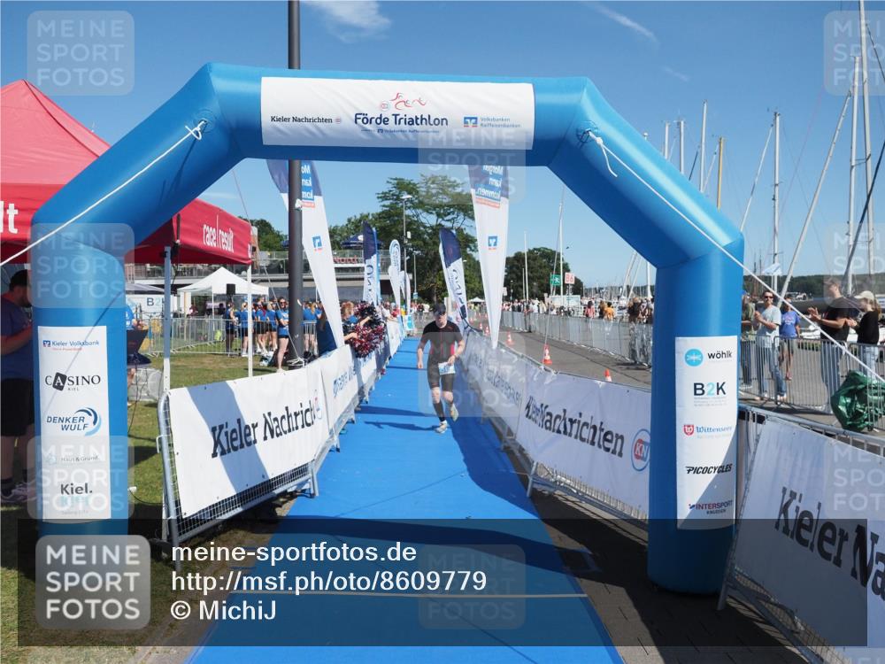 17.08.2025 - KN Förde Triathlon 2025 MichiJ http://msf.ph/oto/8609779 17.08.2025 12:37:40 Laufen 308 meine-sportfotos.de