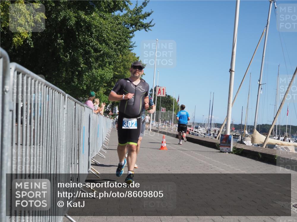 17.08.2025 - KN Förde Triathlon 2025 KatJ http://msf.ph/oto/8609805 17.08.2025 12:04:39 Laufen 302, 330, 334 meine-sportfotos.de