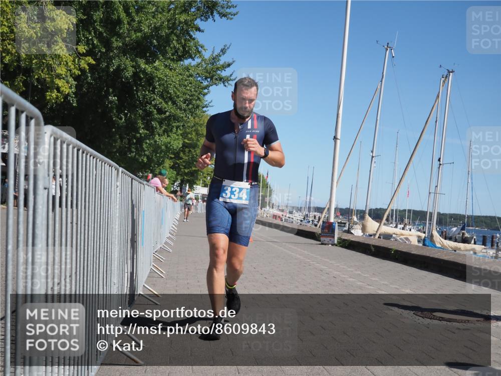 17.08.2025 - KN Förde Triathlon 2025 KatJ http://msf.ph/oto/8609843 17.08.2025 12:04:44 Laufen 330, 334 meine-sportfotos.de