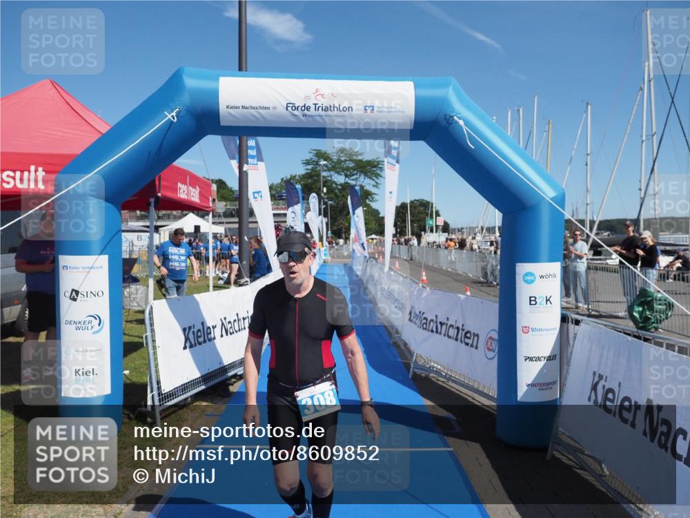 17.08.2025 - KN Förde Triathlon 2025 MichiJ http://msf.ph/oto/8609852 17.08.2025 12:37:43 Laufen 308 meine-sportfotos.de
