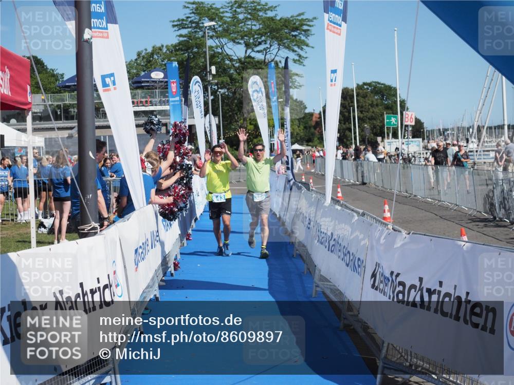 17.08.2025 - KN Förde Triathlon 2025 MichiJ http://msf.ph/oto/8609897 17.08.2025 12:38:16 Laufen 385 meine-sportfotos.de