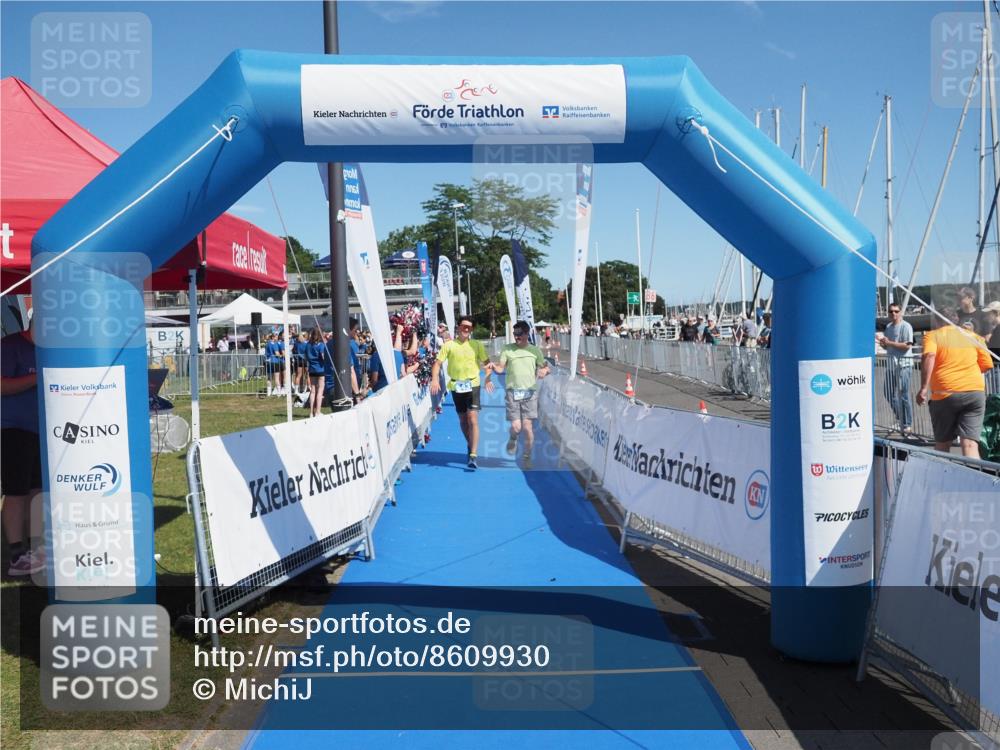 17.08.2025 - KN Förde Triathlon 2025 MichiJ http://msf.ph/oto/8609930 17.08.2025 12:38:17 Laufen 385 meine-sportfotos.de