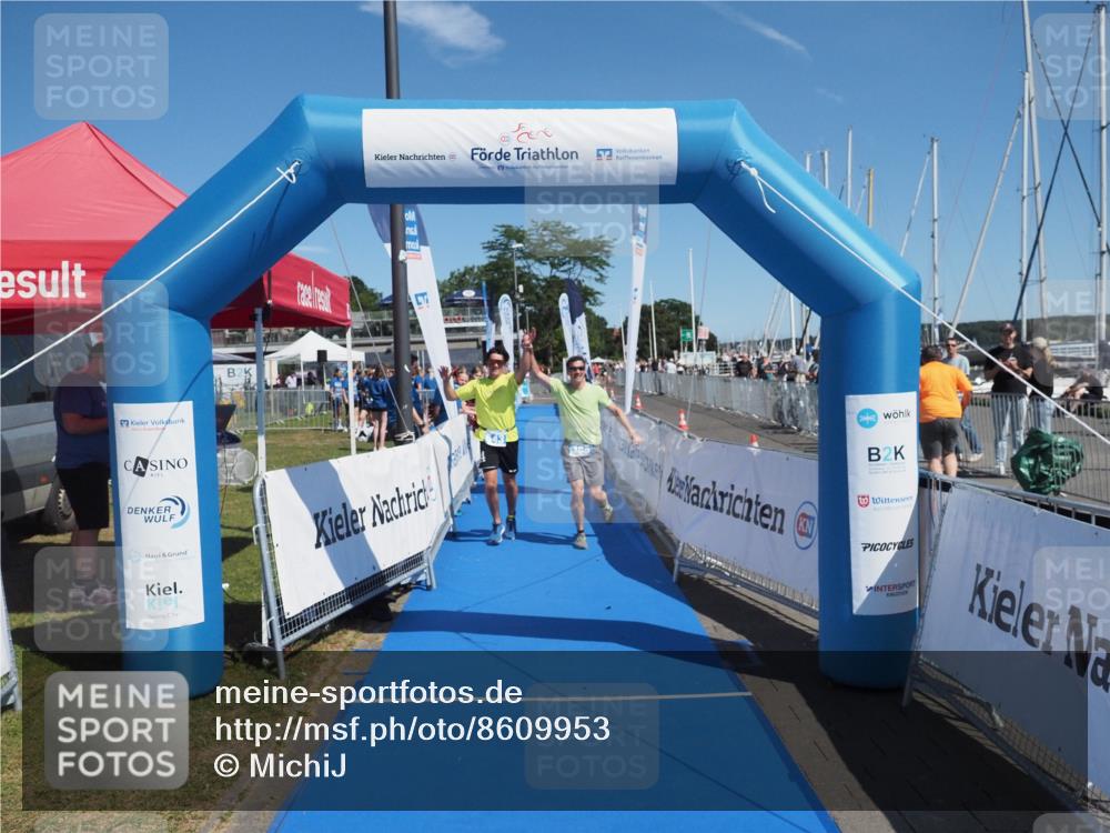 17.08.2025 - KN Förde Triathlon 2025 MichiJ http://msf.ph/oto/8609953 17.08.2025 12:38:19 Laufen 385 meine-sportfotos.de