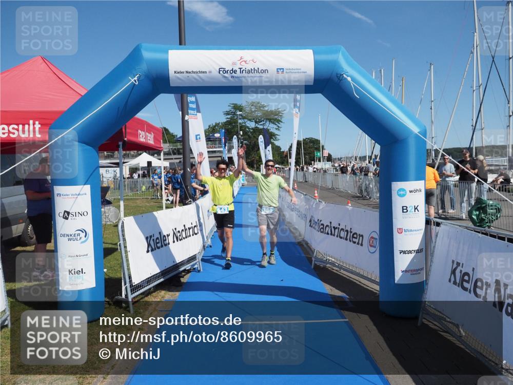 17.08.2025 - KN Förde Triathlon 2025 MichiJ http://msf.ph/oto/8609965 17.08.2025 12:38:19 Laufen 385 meine-sportfotos.de