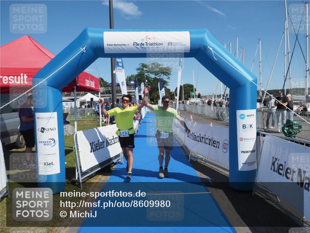 17.08.2025 - KN Förde Triathlon 2025 MichiJ http://msf.ph/oto/8609980 17.08.2025 12:38:20 Laufen 385 meine-sportfotos.de