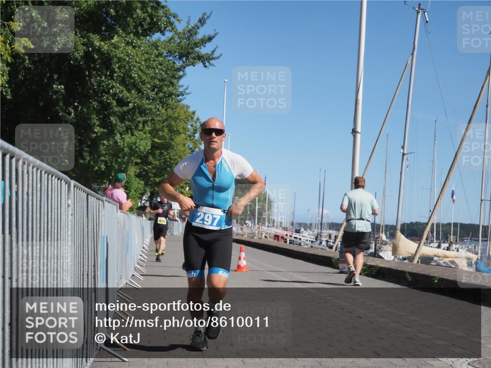 17.08.2025 - KN Förde Triathlon 2025 KatJ http://msf.ph/oto/8610011 17.08.2025 12:05:06 Laufen 297, 374, 609, 612, 616 meine-sportfotos.de