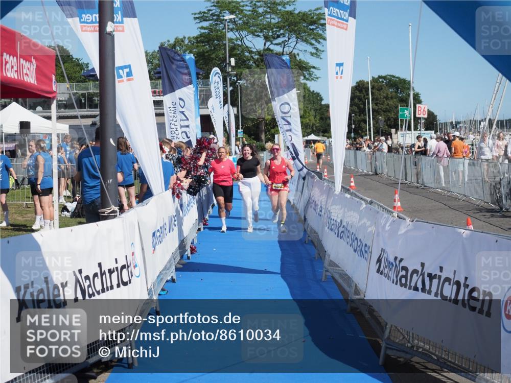 17.08.2025 - KN Förde Triathlon 2025 MichiJ http://msf.ph/oto/8610034 17.08.2025 12:38:52 Laufen 606 meine-sportfotos.de