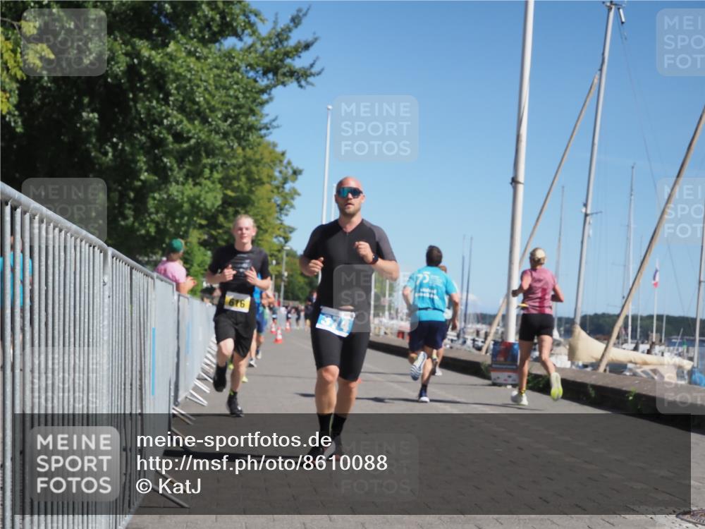 17.08.2025 - KN Förde Triathlon 2025 KatJ http://msf.ph/oto/8610088 17.08.2025 12:05:09 Laufen 297, 348, 374, 609, 616 meine-sportfotos.de