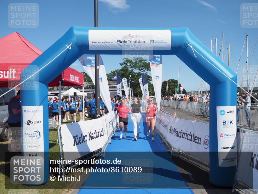 17.08.2025 - KN Förde Triathlon 2025 MichiJ http://msf.ph/oto/8610089 17.08.2025 12:38:54 Laufen 606 meine-sportfotos.de