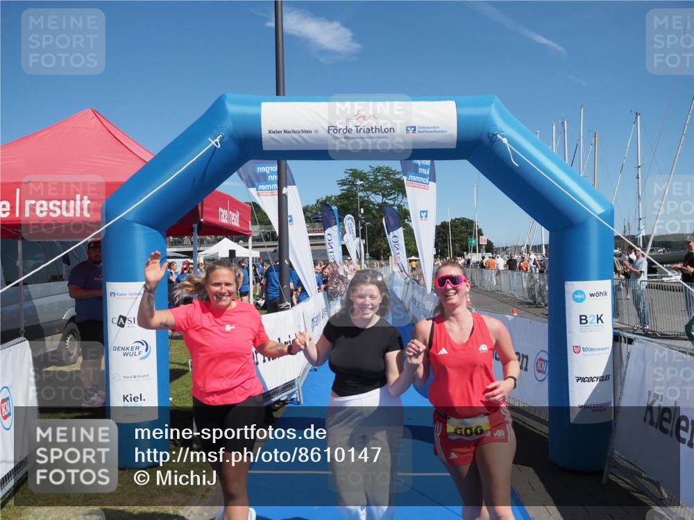17.08.2025 - KN Förde Triathlon 2025 MichiJ http://msf.ph/oto/8610147 17.08.2025 12:38:57 Laufen 606 meine-sportfotos.de