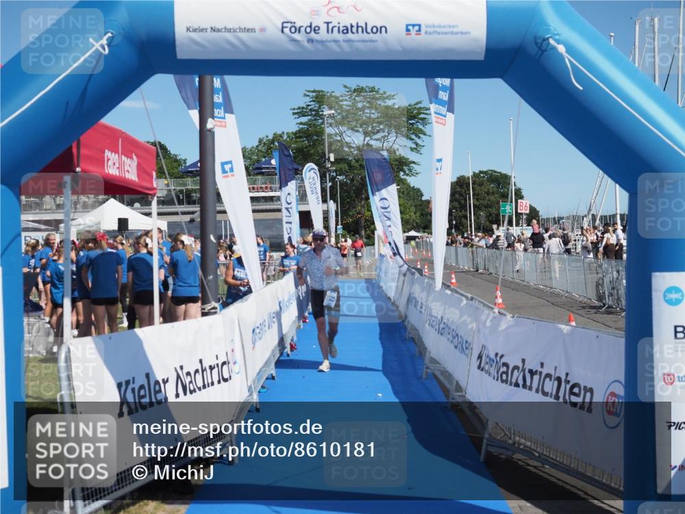 17.08.2025 - KN Förde Triathlon 2025 MichiJ http://msf.ph/oto/8610181 17.08.2025 12:42:12 Laufen 375 meine-sportfotos.de