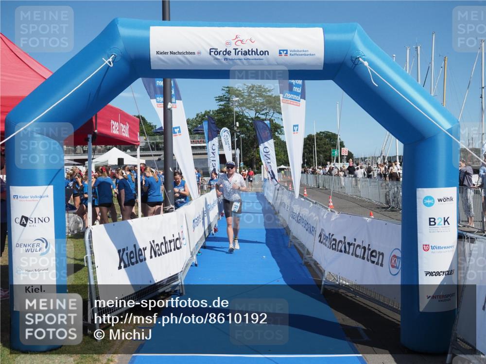 17.08.2025 - KN Förde Triathlon 2025 MichiJ http://msf.ph/oto/8610192 17.08.2025 12:42:12 Laufen 375 meine-sportfotos.de