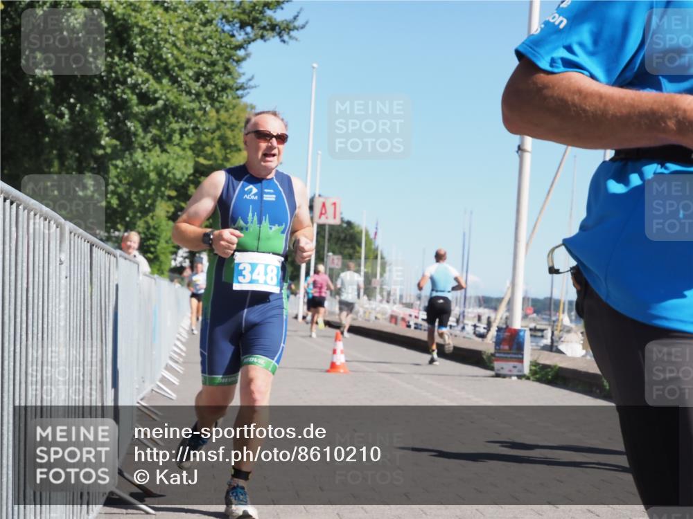 17.08.2025 - KN Förde Triathlon 2025 KatJ http://msf.ph/oto/8610210 17.08.2025 12:05:16 Laufen 348, 609 meine-sportfotos.de