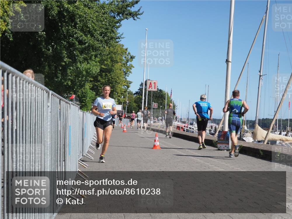 17.08.2025 - KN Förde Triathlon 2025 KatJ http://msf.ph/oto/8610238 17.08.2025 12:05:23 Laufen 601 meine-sportfotos.de