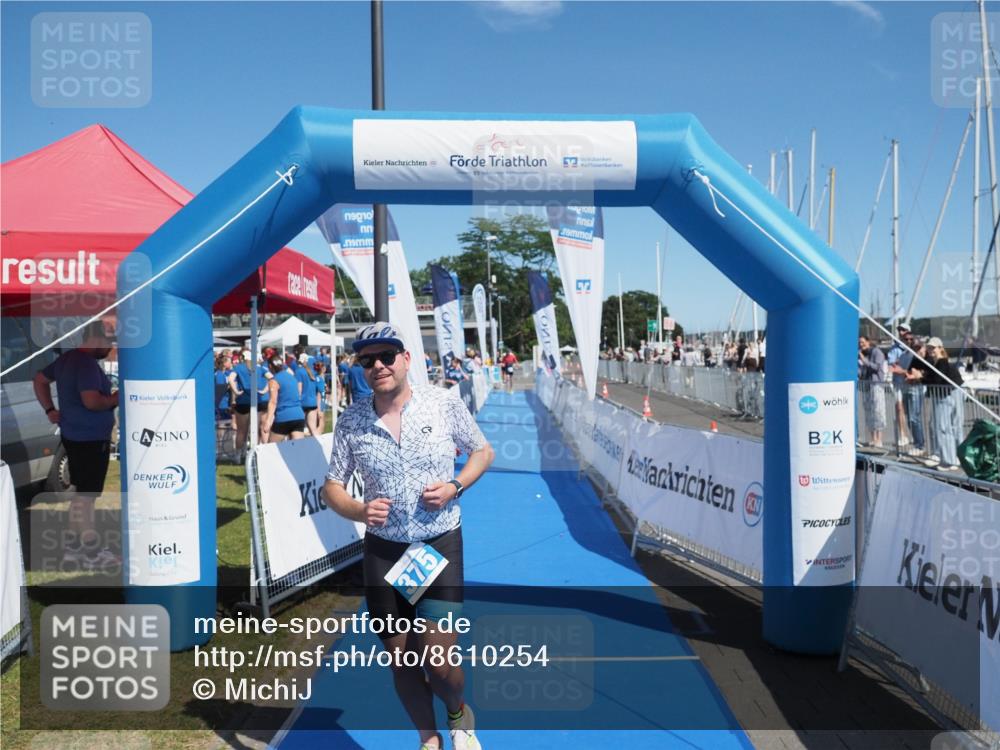 17.08.2025 - KN Förde Triathlon 2025 MichiJ http://msf.ph/oto/8610254 17.08.2025 12:42:15 Laufen 375 meine-sportfotos.de