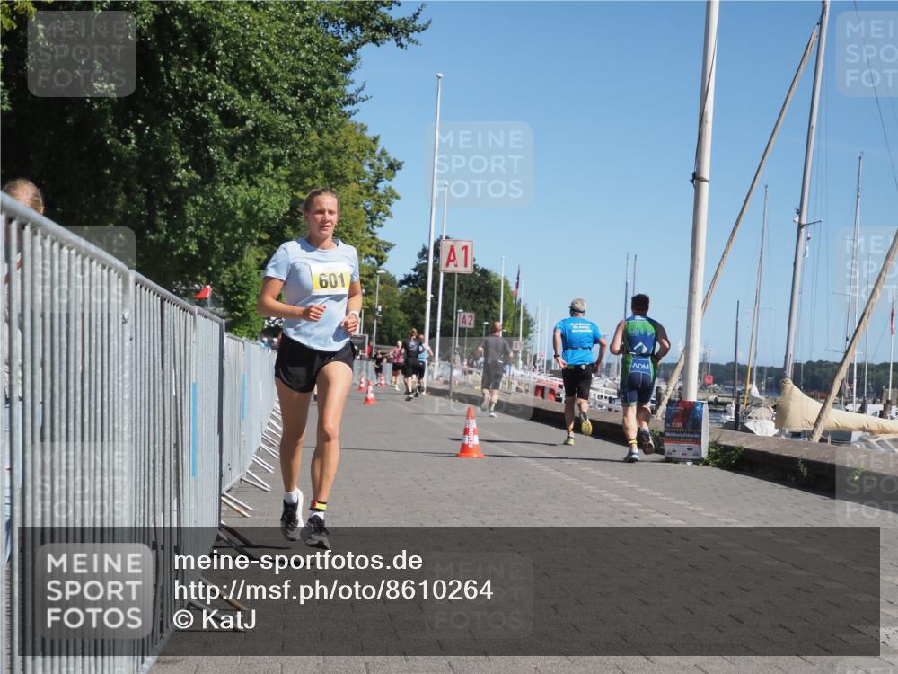 17.08.2025 - KN Förde Triathlon 2025 KatJ http://msf.ph/oto/8610264 17.08.2025 12:05:24 Laufen 601 meine-sportfotos.de