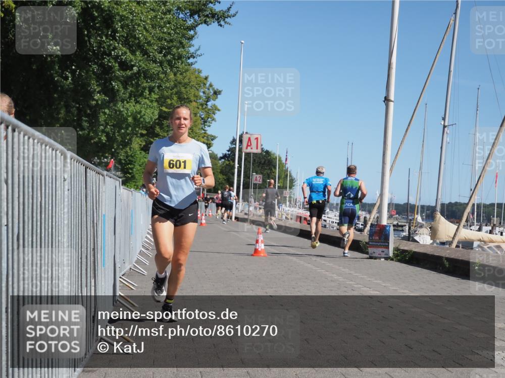 17.08.2025 - KN Förde Triathlon 2025 KatJ http://msf.ph/oto/8610270 17.08.2025 12:05:25 Laufen 601 meine-sportfotos.de