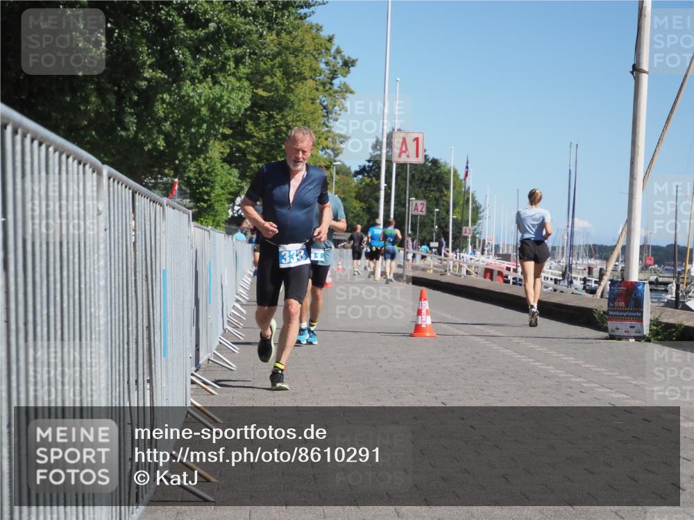17.08.2025 - KN Förde Triathlon 2025 KatJ http://msf.ph/oto/8610291 17.08.2025 12:05:34 Laufen 311, 338, 635 meine-sportfotos.de