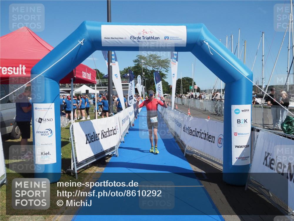 17.08.2025 - KN Förde Triathlon 2025 MichiJ http://msf.ph/oto/8610292 17.08.2025 12:42:29 Laufen 355 meine-sportfotos.de