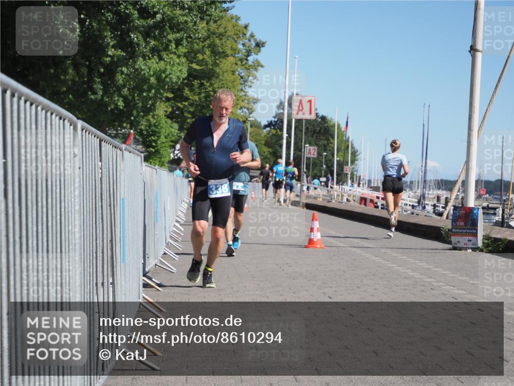 17.08.2025 - KN Förde Triathlon 2025 KatJ http://msf.ph/oto/8610294 17.08.2025 12:05:34 Laufen 311, 338, 635 meine-sportfotos.de