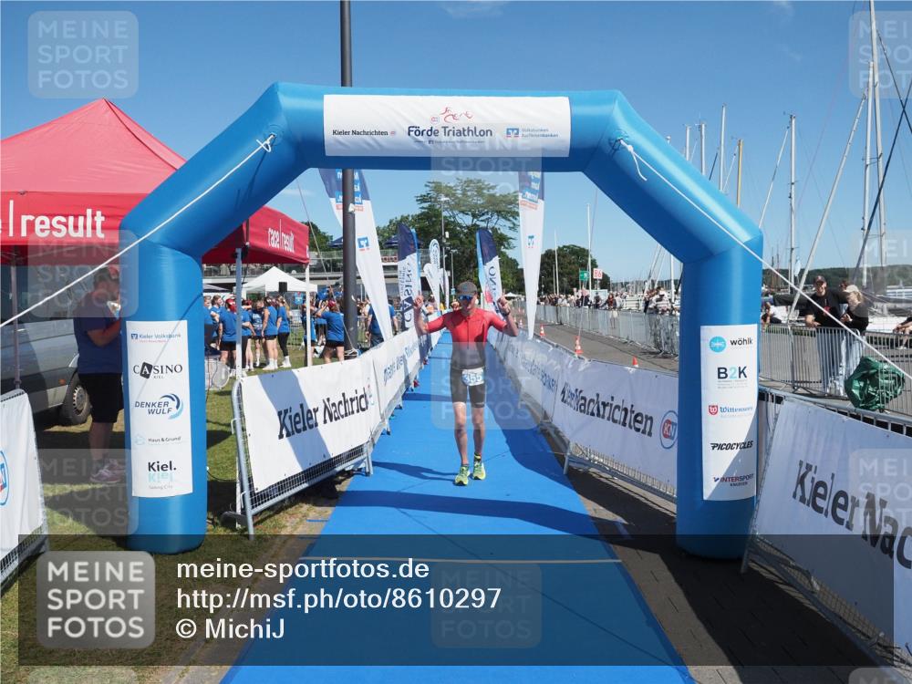17.08.2025 - KN Förde Triathlon 2025 MichiJ http://msf.ph/oto/8610297 17.08.2025 12:42:29 Laufen 355 meine-sportfotos.de
