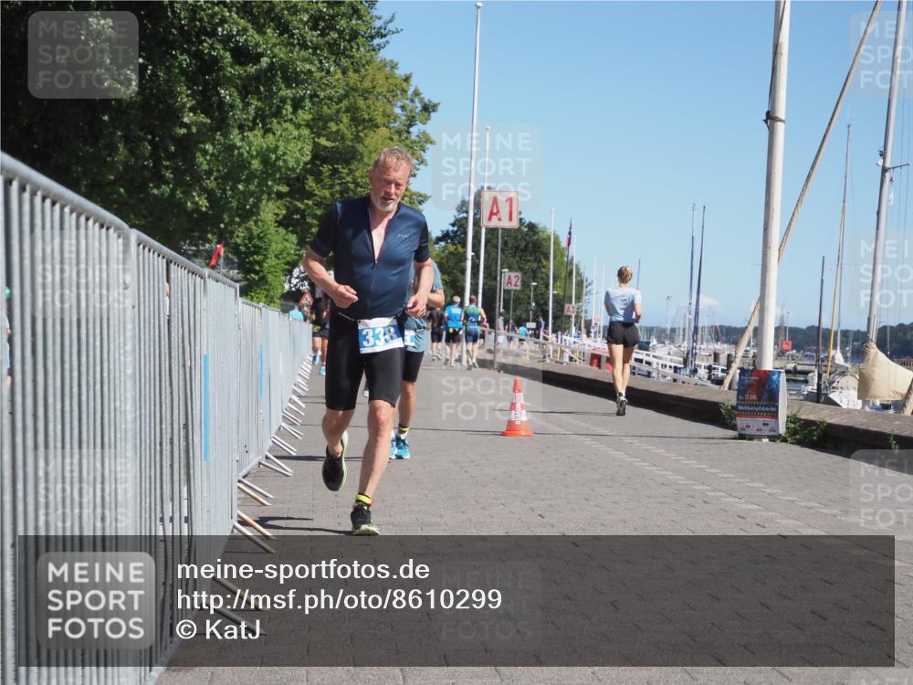 17.08.2025 - KN Förde Triathlon 2025 KatJ http://msf.ph/oto/8610299 17.08.2025 12:05:35 Laufen 288, 311, 338, 635 meine-sportfotos.de