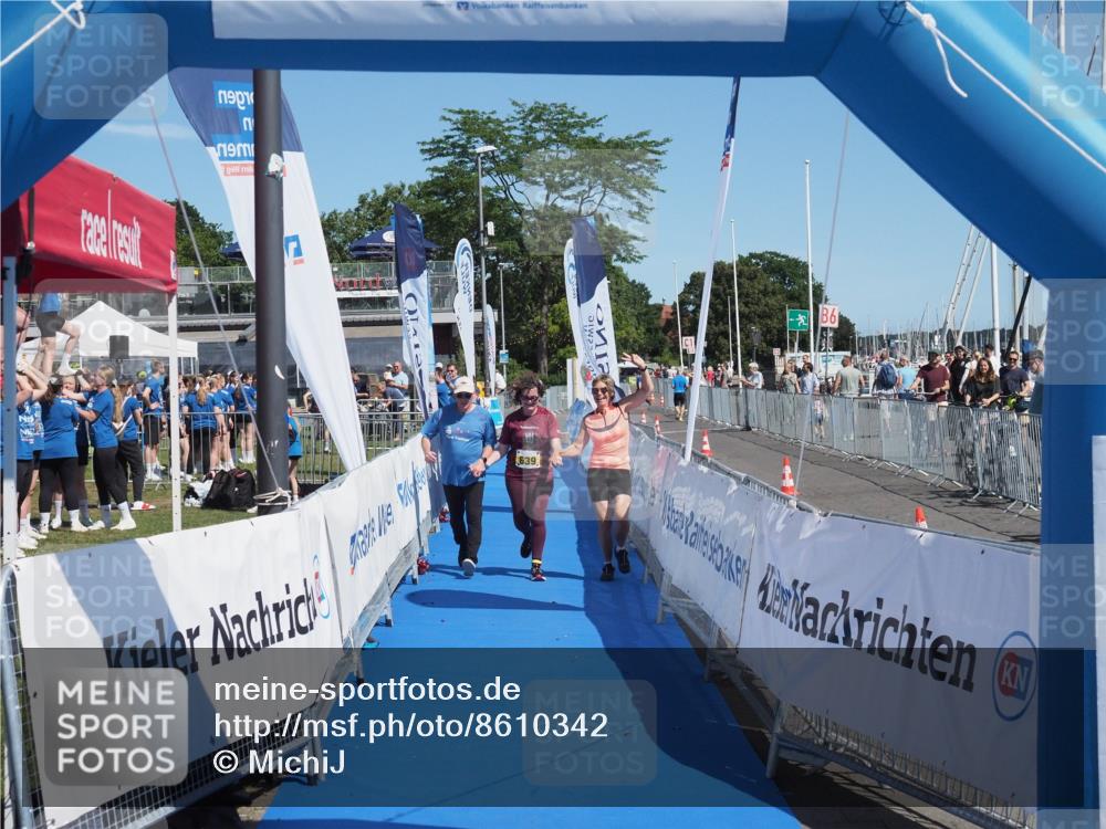 17.08.2025 - KN Förde Triathlon 2025 MichiJ http://msf.ph/oto/8610342 17.08.2025 12:43:21 Laufen 639 meine-sportfotos.de