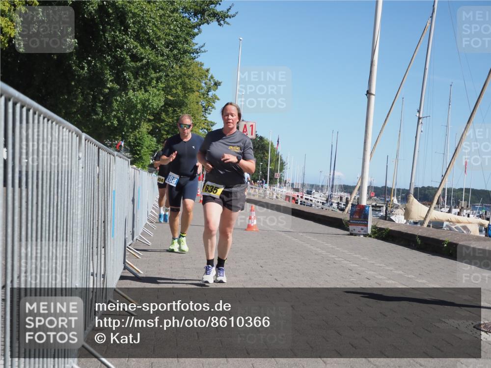 17.08.2025 - KN Förde Triathlon 2025 KatJ http://msf.ph/oto/8610366 17.08.2025 12:05:41 Laufen 288, 311, 604, 624, 635 meine-sportfotos.de