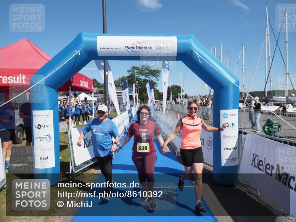 17.08.2025 - KN Förde Triathlon 2025 MichiJ http://msf.ph/oto/8610392 17.08.2025 12:43:25 Laufen 639 meine-sportfotos.de