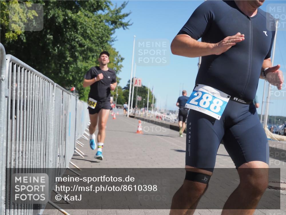 17.08.2025 - KN Förde Triathlon 2025 KatJ http://msf.ph/oto/8610398 17.08.2025 12:05:45 Laufen 288, 604, 624, 635 meine-sportfotos.de