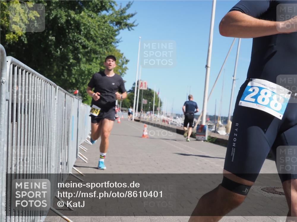 17.08.2025 - KN Förde Triathlon 2025 KatJ http://msf.ph/oto/8610401 17.08.2025 12:05:45 Laufen 288, 604, 624, 635 meine-sportfotos.de