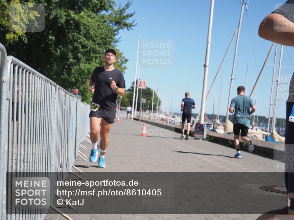 17.08.2025 - KN Förde Triathlon 2025 KatJ http://msf.ph/oto/8610405 17.08.2025 12:05:45 Laufen 288, 604, 624, 635 meine-sportfotos.de