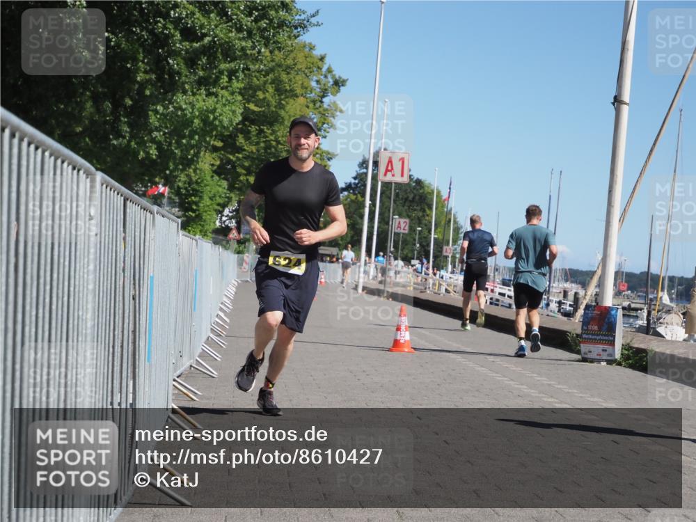 17.08.2025 - KN Förde Triathlon 2025 KatJ http://msf.ph/oto/8610427 17.08.2025 12:05:48 Laufen 604, 624 meine-sportfotos.de