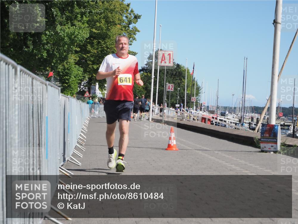 17.08.2025 - KN Förde Triathlon 2025 KatJ http://msf.ph/oto/8610484 17.08.2025 12:06:09 Laufen 641 meine-sportfotos.de