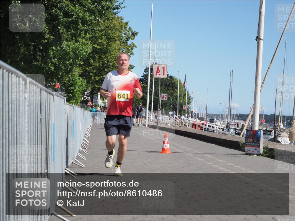 17.08.2025 - KN Förde Triathlon 2025 KatJ http://msf.ph/oto/8610486 17.08.2025 12:06:09 Laufen 641 meine-sportfotos.de