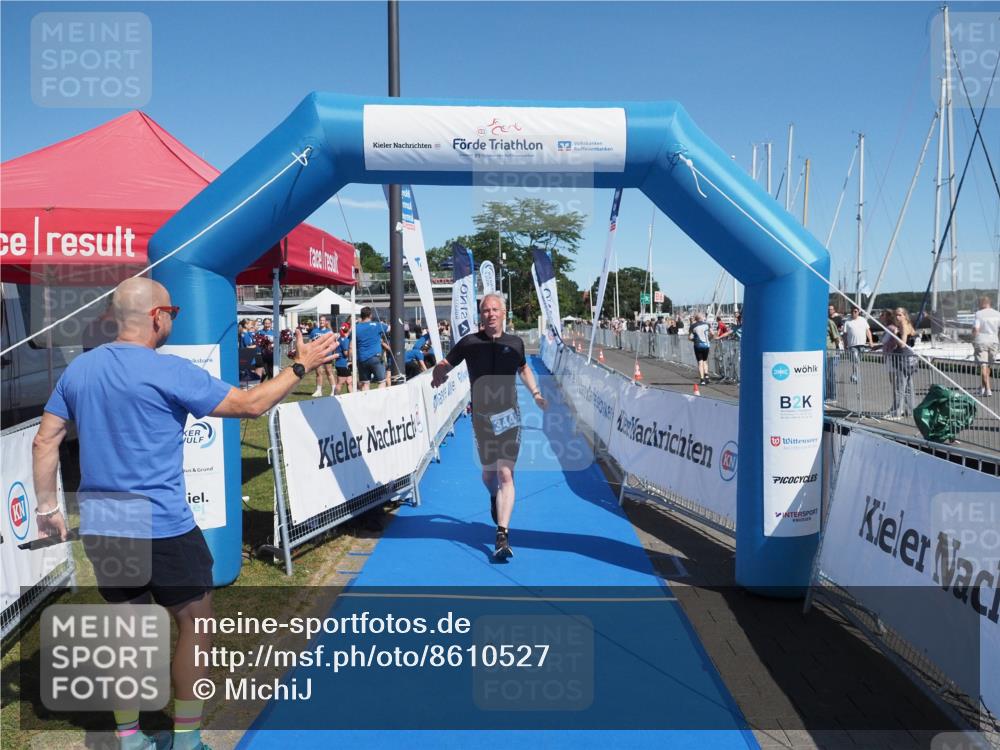 17.08.2025 - KN Förde Triathlon 2025 MichiJ http://msf.ph/oto/8610527 17.08.2025 12:46:48 Laufen 344 meine-sportfotos.de