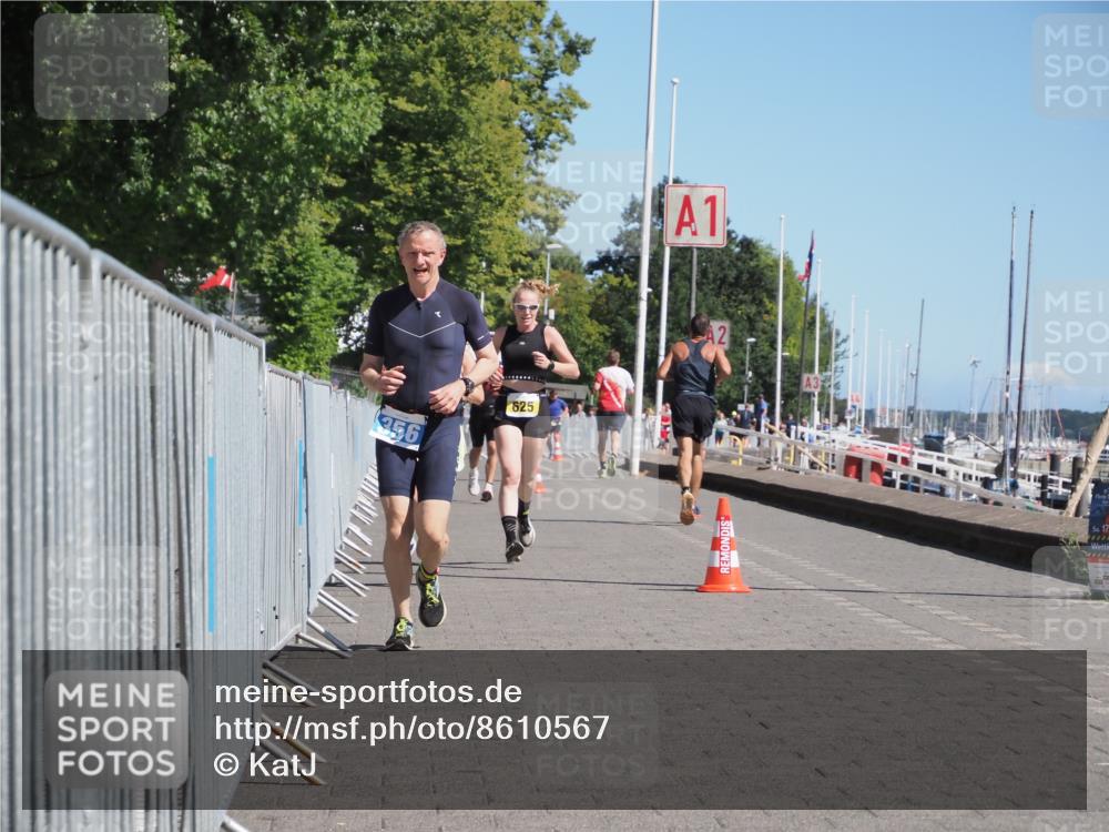 17.08.2025 - KN Förde Triathlon 2025 KatJ http://msf.ph/oto/8610567 17.08.2025 12:06:33 Laufen 356, 625, 630 meine-sportfotos.de