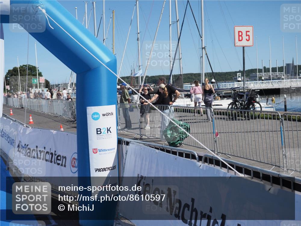 17.08.2025 - KN Förde Triathlon 2025 MichiJ http://msf.ph/oto/8610597 17.08.2025 12:48:07 Laufen  meine-sportfotos.de