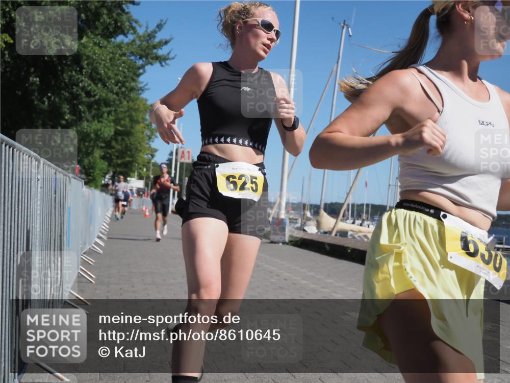 17.08.2025 - KN Förde Triathlon 2025 KatJ http://msf.ph/oto/8610645 17.08.2025 12:06:39 Laufen 356, 358, 625, 630 meine-sportfotos.de