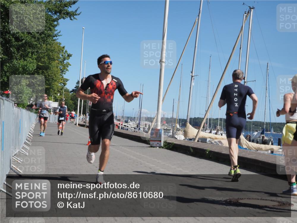 17.08.2025 - KN Förde Triathlon 2025 KatJ http://msf.ph/oto/8610680 17.08.2025 12:06:42 Laufen 353, 358, 371 meine-sportfotos.de