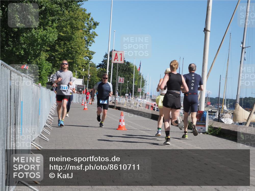 17.08.2025 - KN Förde Triathlon 2025 KatJ http://msf.ph/oto/8610711 17.08.2025 12:06:45 Laufen 353, 358, 371, 610 meine-sportfotos.de