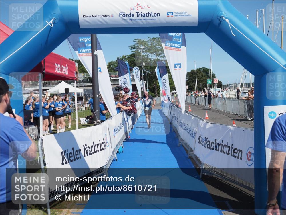 17.08.2025 - KN Förde Triathlon 2025 MichiJ http://msf.ph/oto/8610721 17.08.2025 13:05:07 Laufen  meine-sportfotos.de