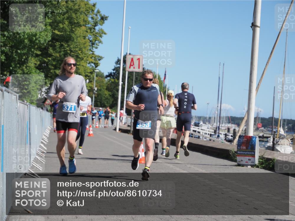 17.08.2025 - KN Förde Triathlon 2025 KatJ http://msf.ph/oto/8610734 17.08.2025 12:06:47 Laufen 353, 371, 610 meine-sportfotos.de