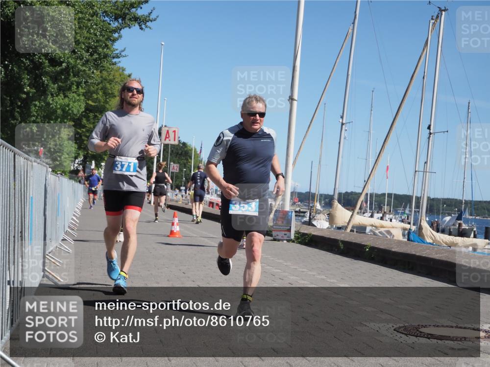17.08.2025 - KN Förde Triathlon 2025 KatJ http://msf.ph/oto/8610765 17.08.2025 12:06:49 Laufen 353, 371, 610 meine-sportfotos.de
