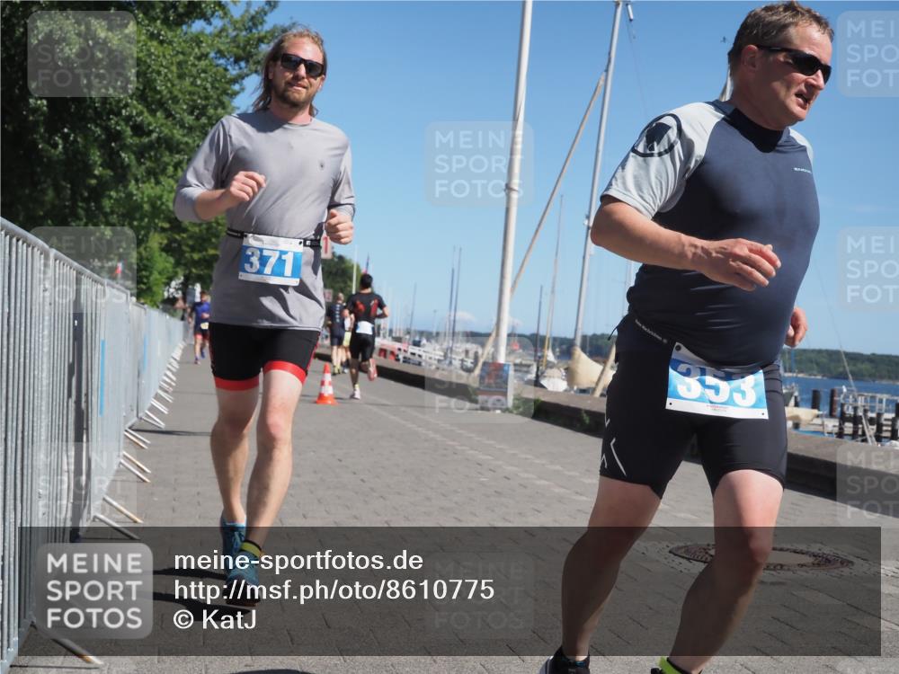 17.08.2025 - KN Förde Triathlon 2025 KatJ http://msf.ph/oto/8610775 17.08.2025 12:06:51 Laufen 353, 371, 610 meine-sportfotos.de